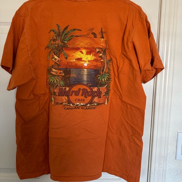Hard Rock Cayman Islands T shirt - Picture 4 of 4